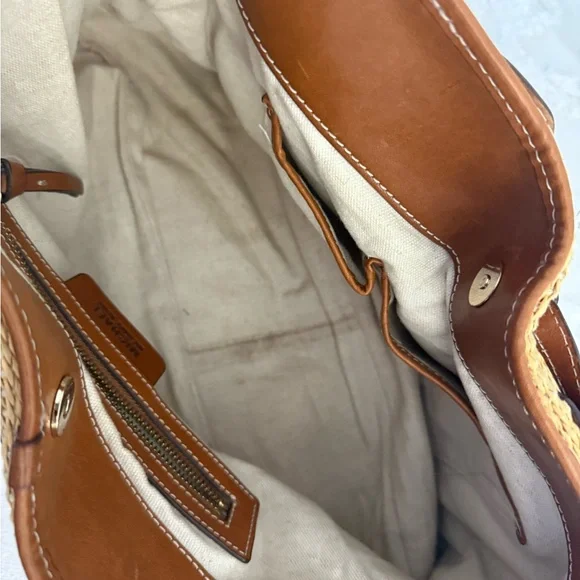 Michael Kors Woven Tan and Brown Shoulder Bag - Picture 11 of 15